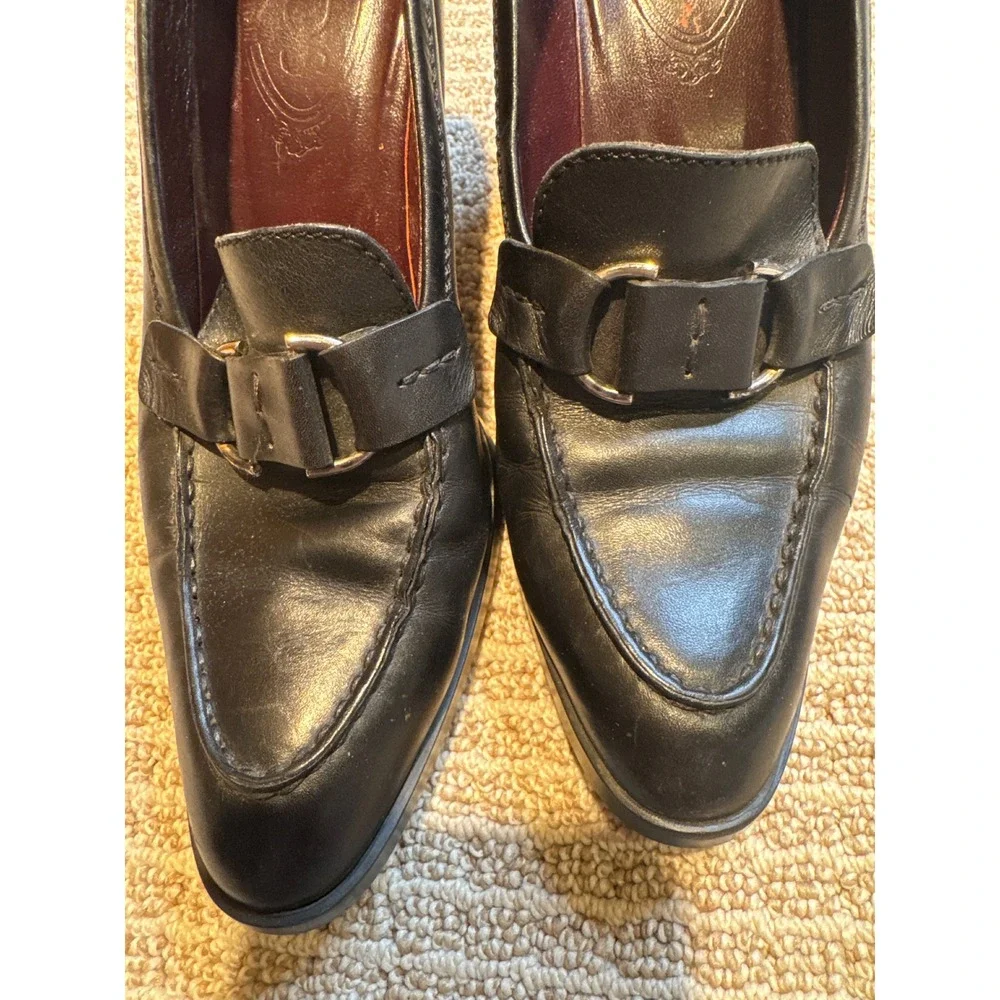 Tods of london command attention